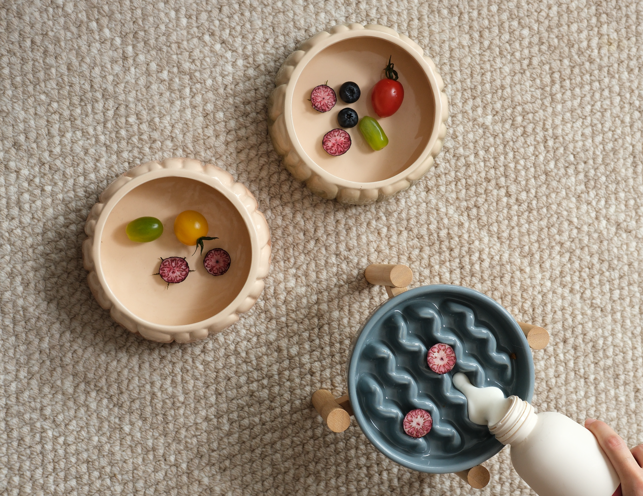 Macaroni Pattern Slow Feeder Bowl