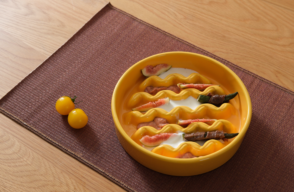 Macaroni Pattern Slow Feeder Bowl